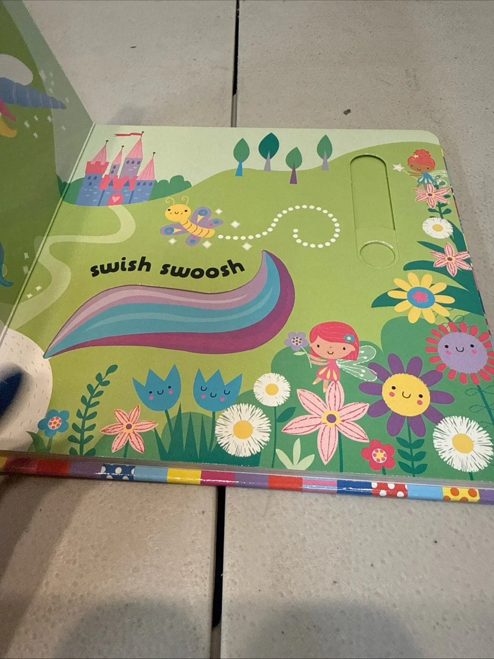 Usborne Baby’s Very First Slide and See: Unicorns – Board Book (Interactive)